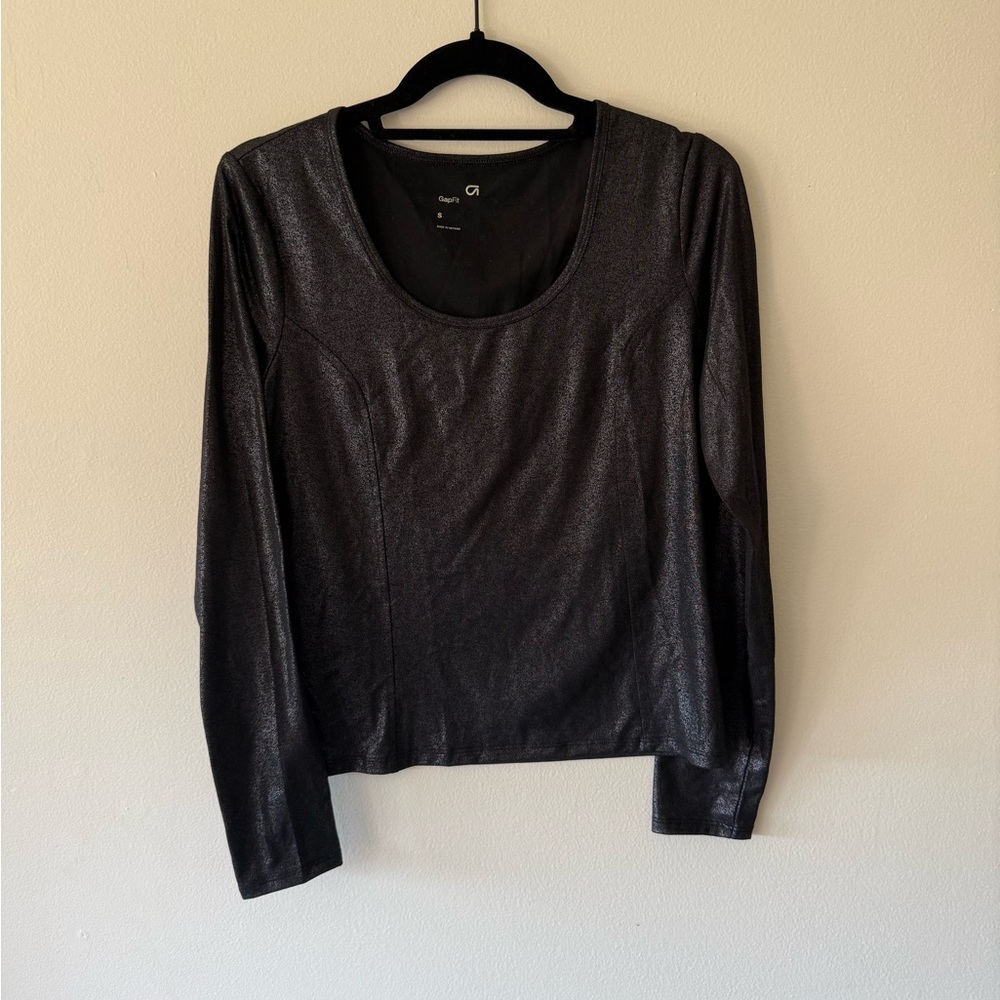 GAP fit Shimmery Black Long-Sleeve Scoop Neck Top